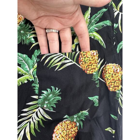 Mens Unbranded Black Floral Pineapple Short Sleeve Button Up Shirt Size Unknown - Picture 5 of 10